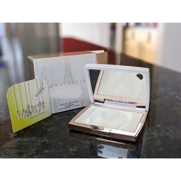 ANASTASIA Beverly Hills ABH Iced Out - icy white gold Highlighter 11g/.39oz BNIB - Picture 1 of 9